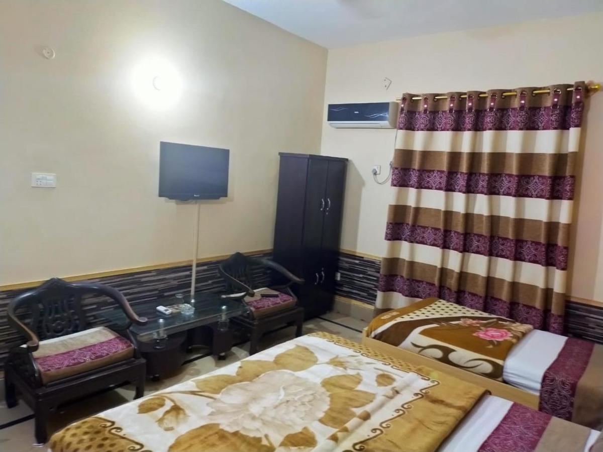 Karachi Motel Exteriér fotografie